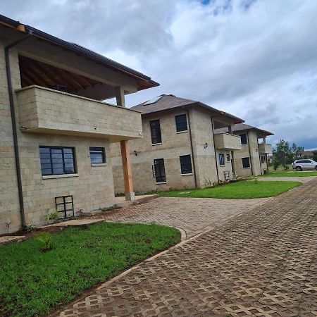 The Landing Nanyuki Cottages Luaran gambar
